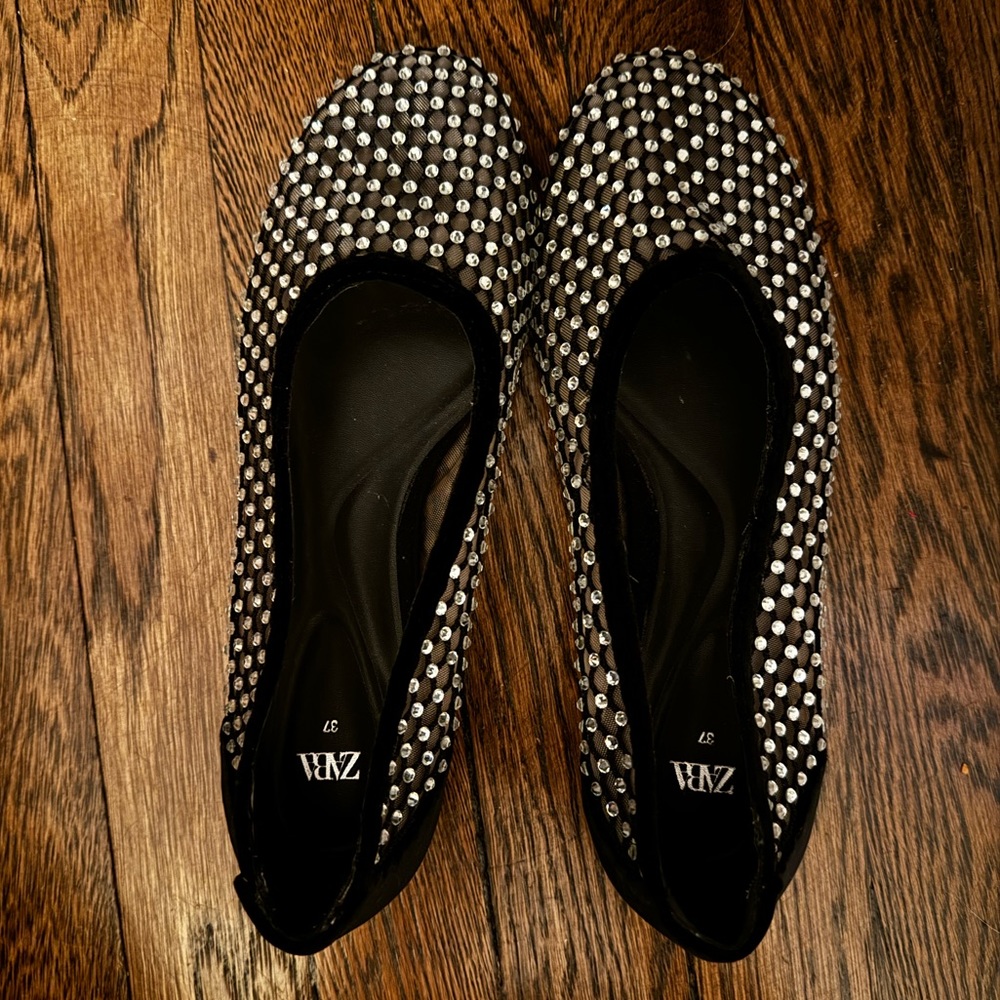 Zara crystal embellished flats - black - never been worn